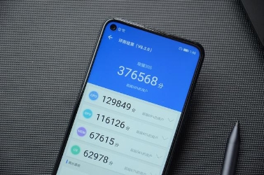 榮耀30S性能為王，橫掃同檔位5G手機(jī)