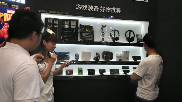 華碩多款WiFi6電競(jìng)路由亮相ChinaJoy2020