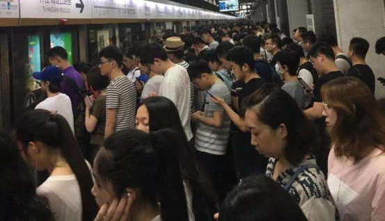 從車市到親戚再到瓜子二手車，坎坷的買車之路