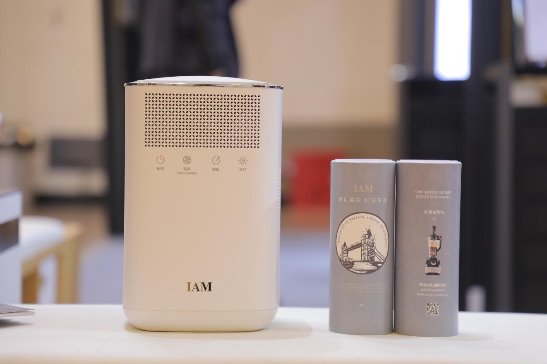 IAM 亮相2019上海英倫展，英倫范家電硬核圈粉