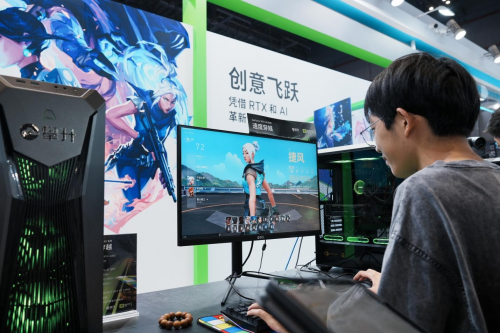 直擊BW2023現(xiàn)場(chǎng)，攀升玩創(chuàng)嘉年華次元新品、GeForce RTX 40系主機(jī)炫酷亮相